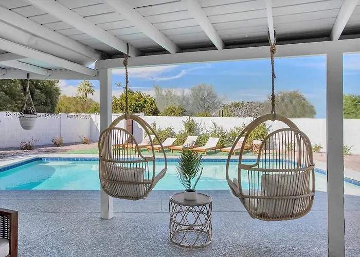 Holiday home Upscale Desert Heated Pool